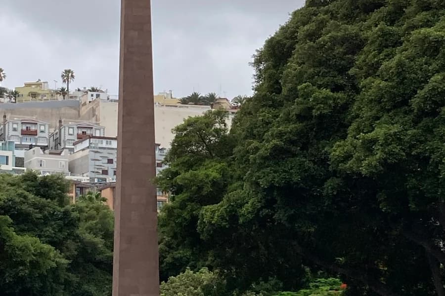 Obelisco de La Constitución