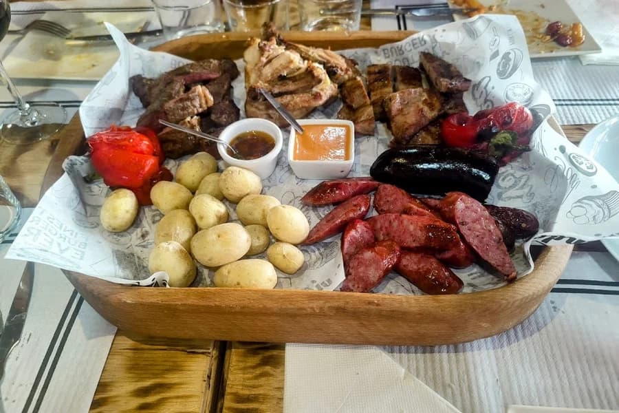 Restaurante grill los gemelos