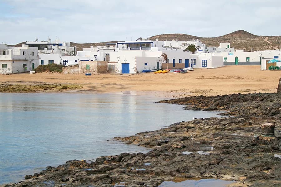 Caleta del Sebo Municipal Beach