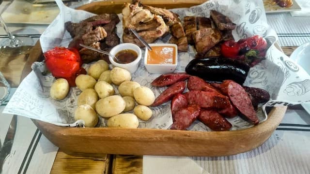 Restaurante grill los gemelos