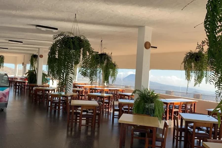 Bar-Restaurante Los Helechos