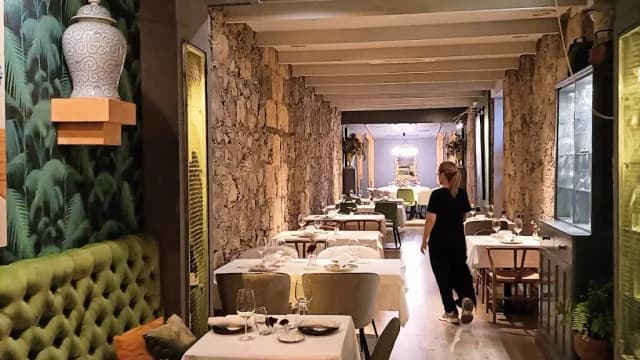 El Santo Restaurante