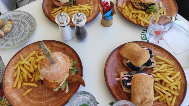 A Poniente Gastro Bar