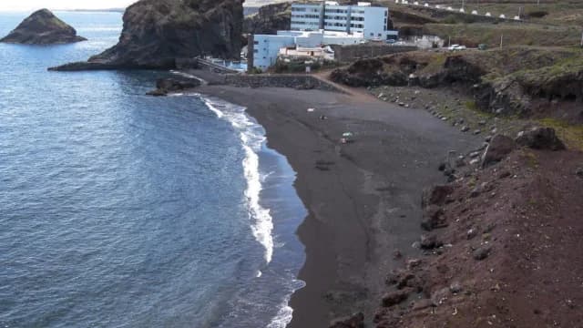 El Abrigo Beach