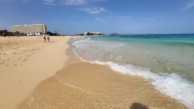 Playa Bajo Negro