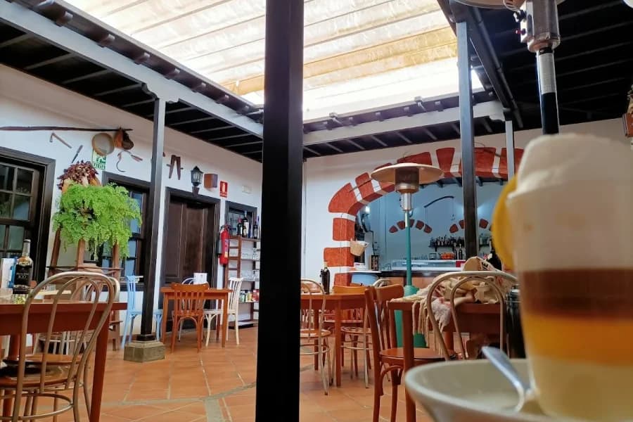 El Zaguan