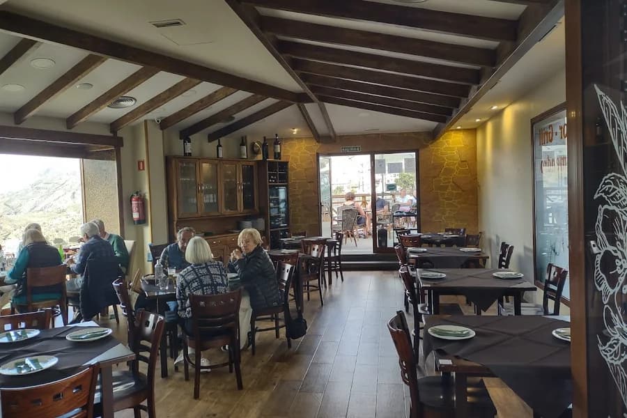 Restaurante Asador Grill El Almendro