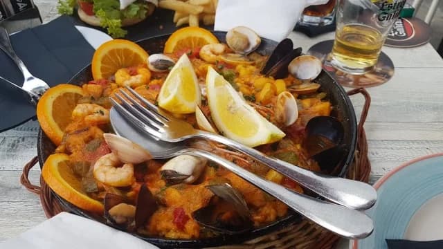Malecón Restaurante & Copas