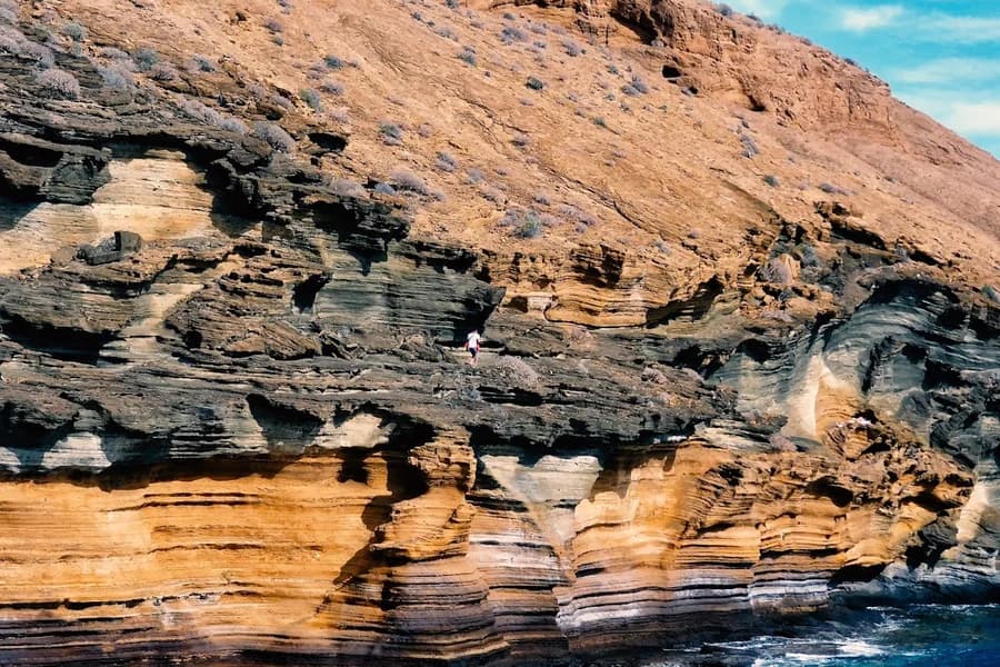 Monumento Natural de Montaña Amarilla