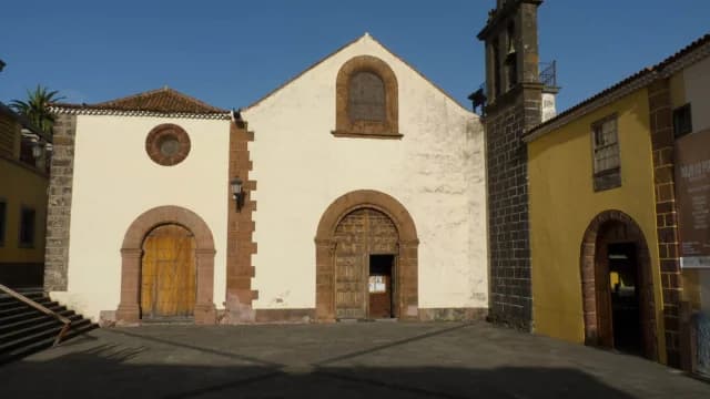 Iglesia De Santo Domingo De Guzmán
