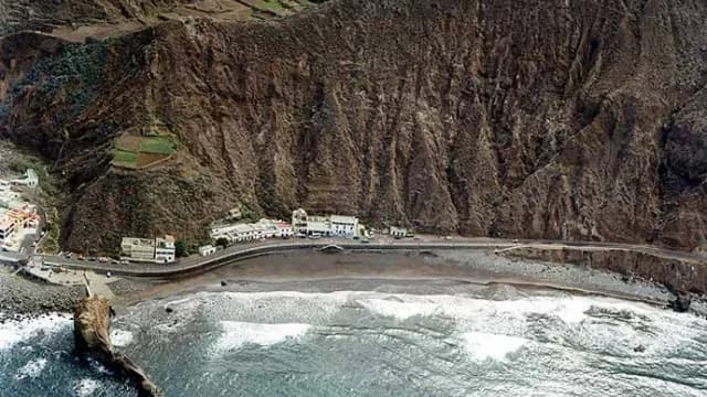 Playa de Roque de las Bodegas