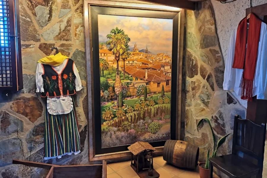 Bodeguita La Charca