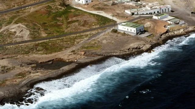 El Caletón Beach