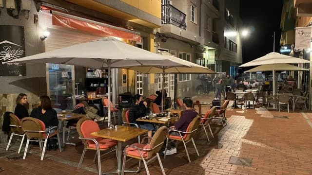 La Lonja Las Canteras