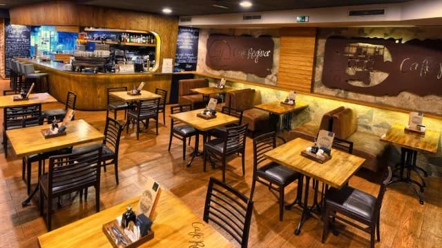 Café Regina Mesa y López