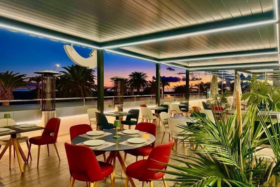 Restaurante Lo Nuestro, paellas y cocina creativa en Morro Jable