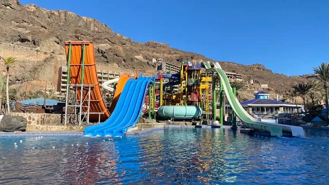 Lago Taurito Parque Acuático