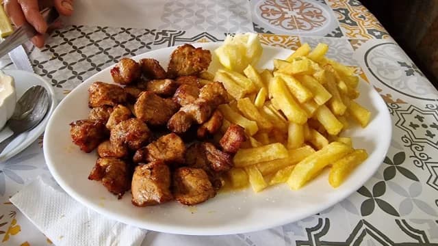 Bodegón El Petudo