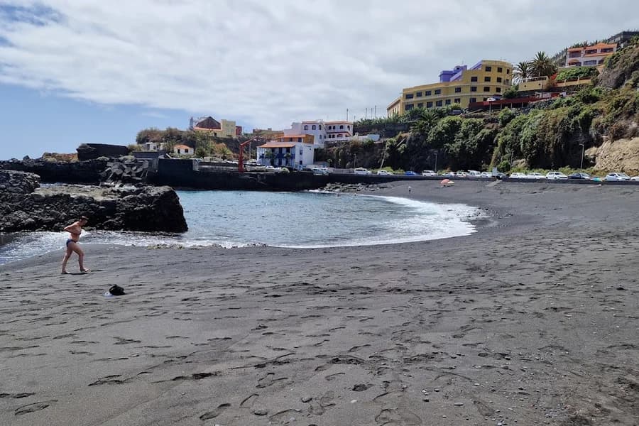 Puerto Espíndola Beach