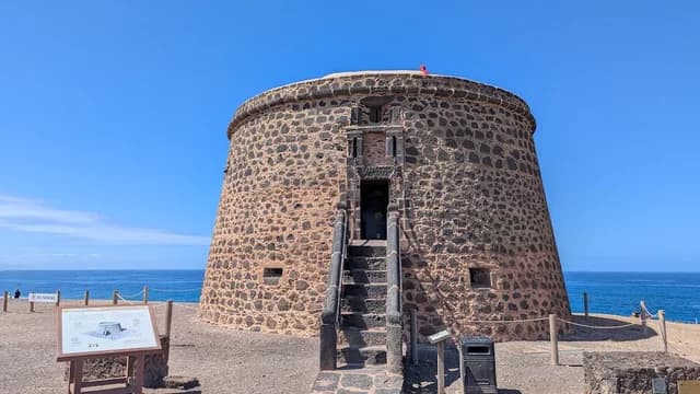 Castillo de El Tostón