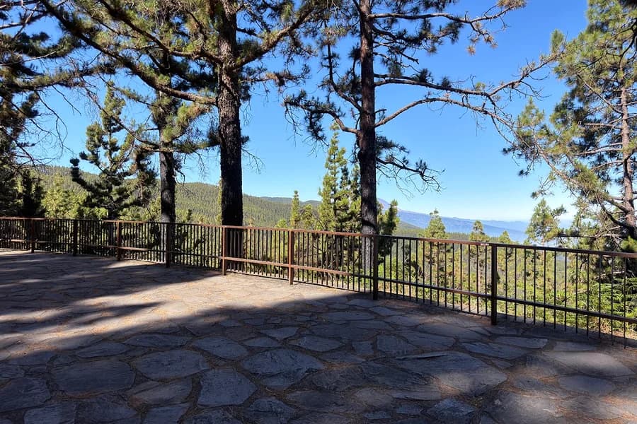 Ortuño Viewpoint