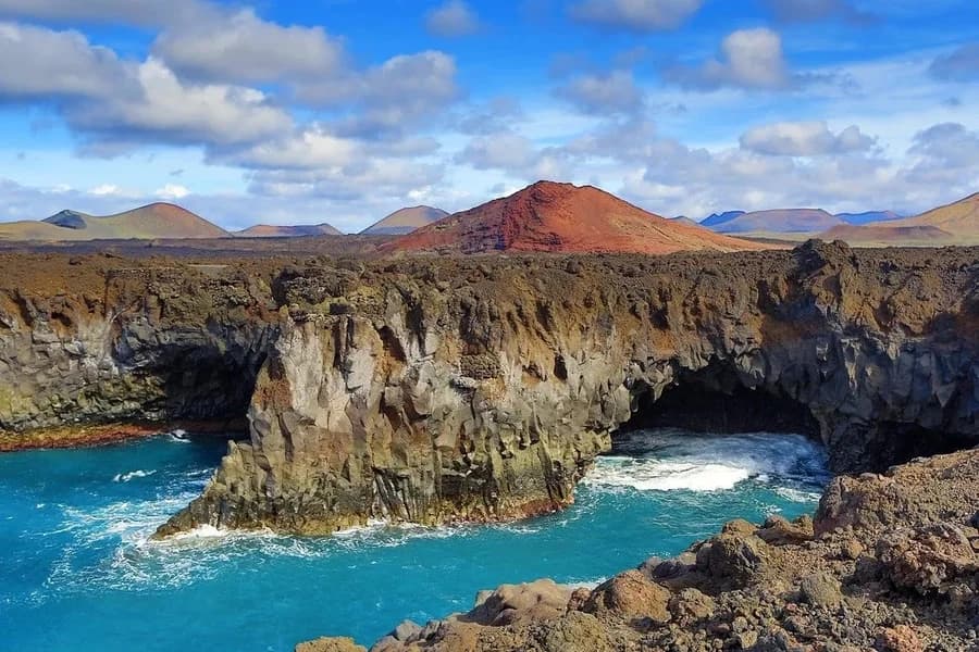 Parque Natural de Los Volcanes