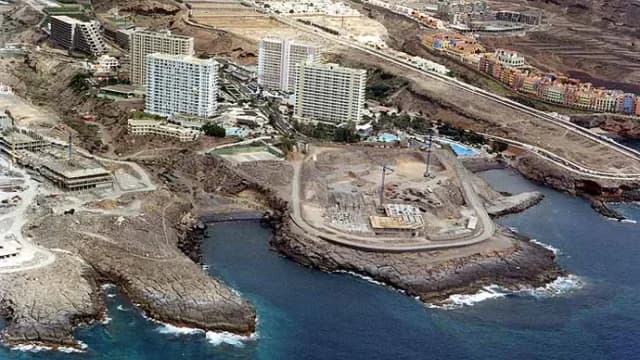 Las Galgas Beach
