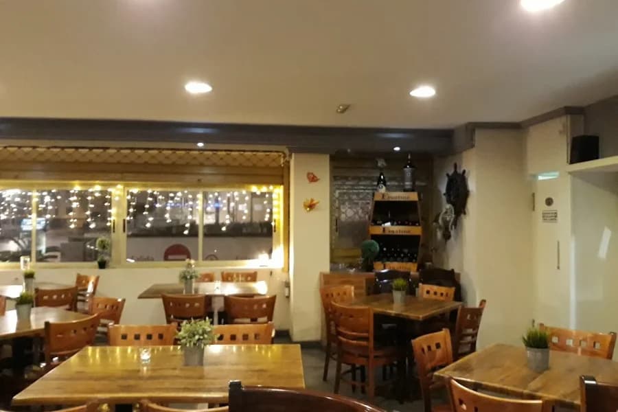 Pizzería Restaurante El Muro