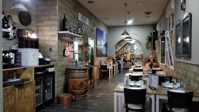 El Búho Tuerto restaurante Parrilla Argentina