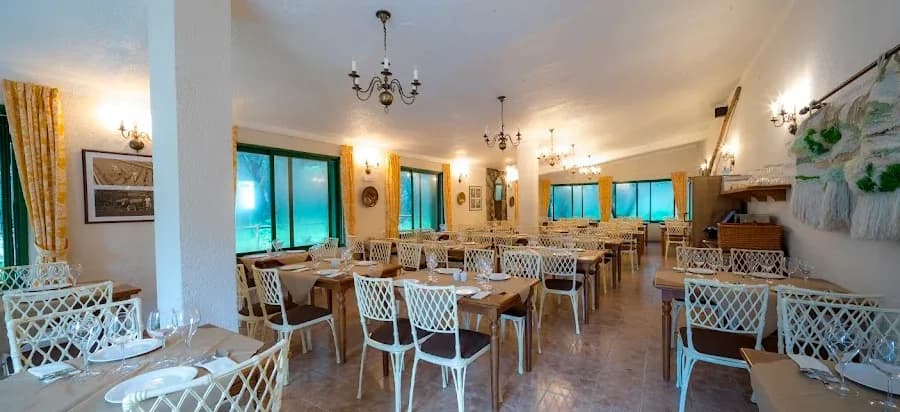Restaurante La Laguna Grande