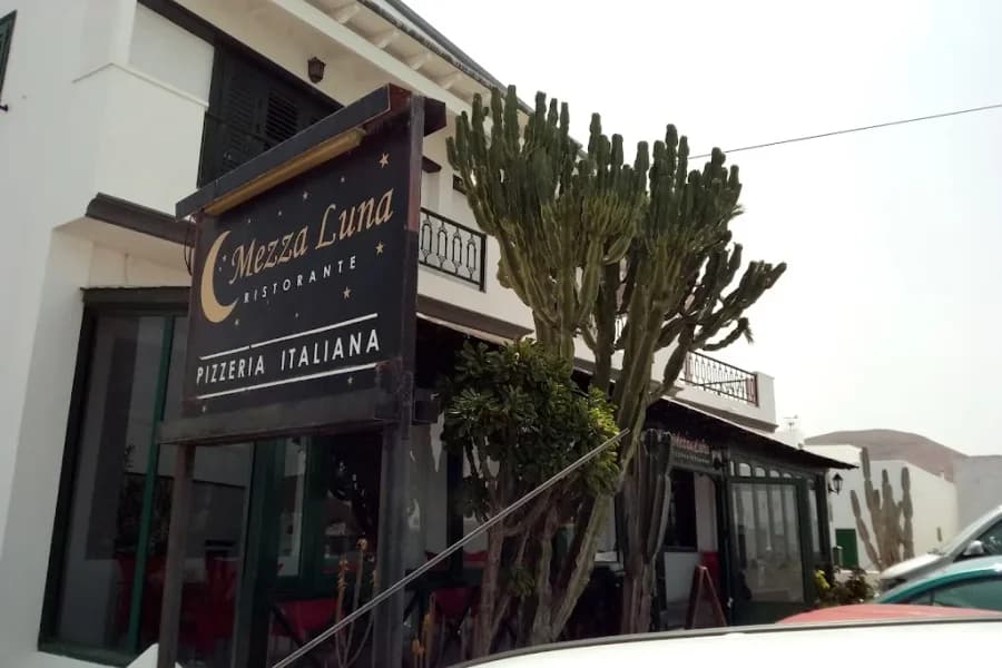 Restaurante Mezzaluna
