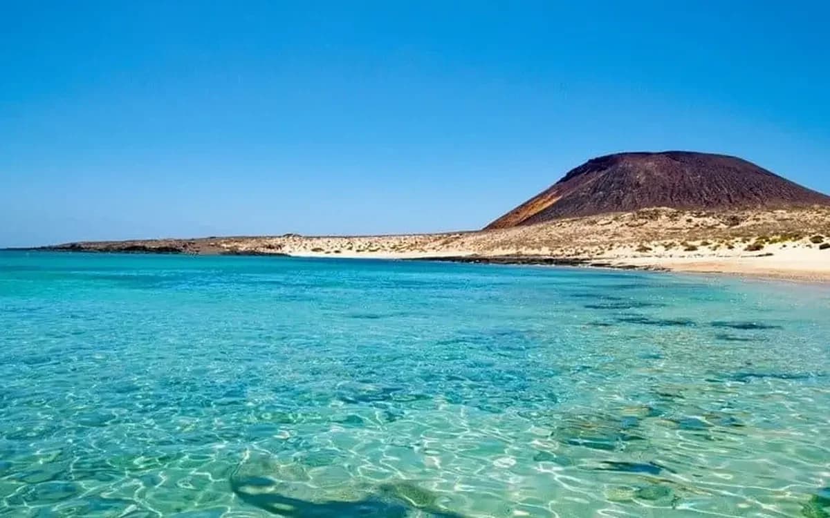 What to See in La Graciosa: 13 Must-Visit Spots on the Eighth Island