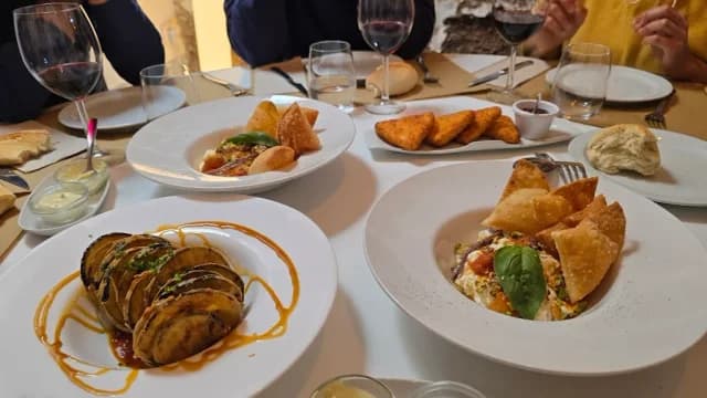Restaurante Grill Casa Satorno. Tinguatón