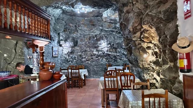 Restaurante cueva del molino