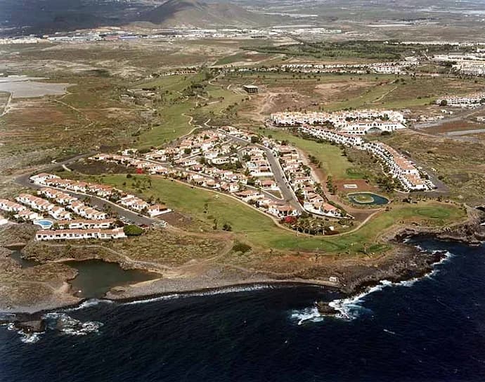 El Barranco Beach