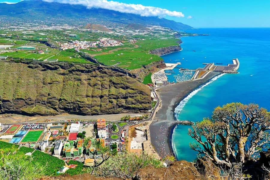 Puerto de Tazacorte