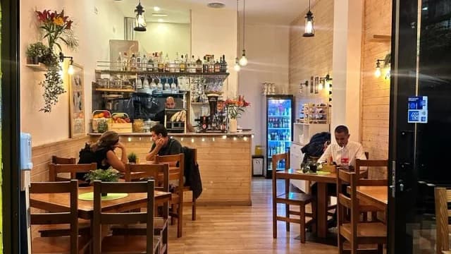 El Faro Bar Cafeteria
