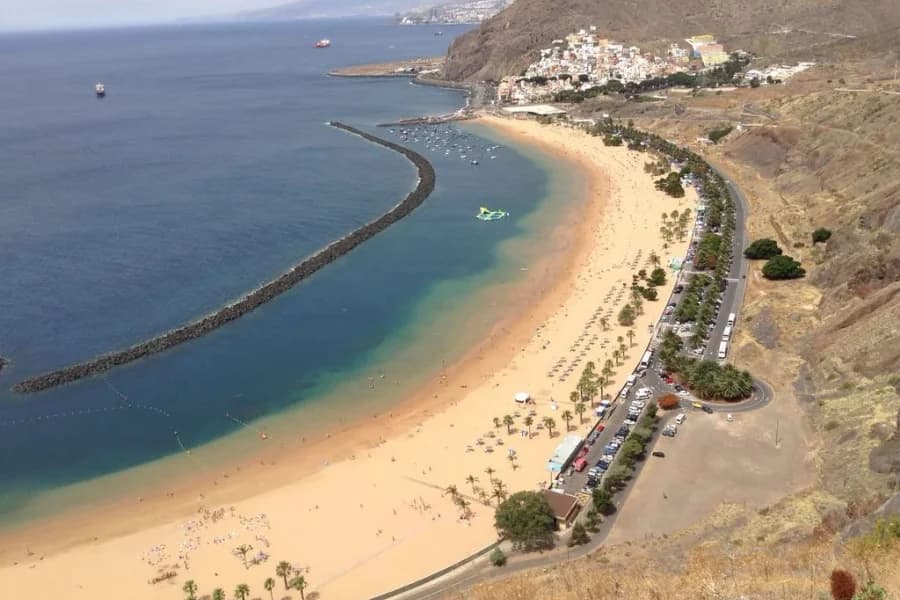 Playa de Las Teresitas