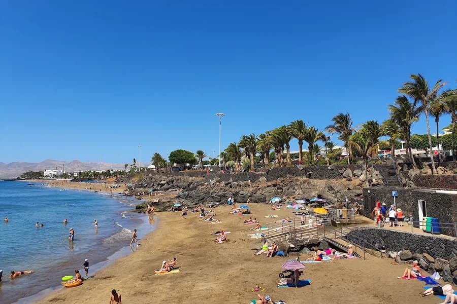 La Peña del Dice Beach