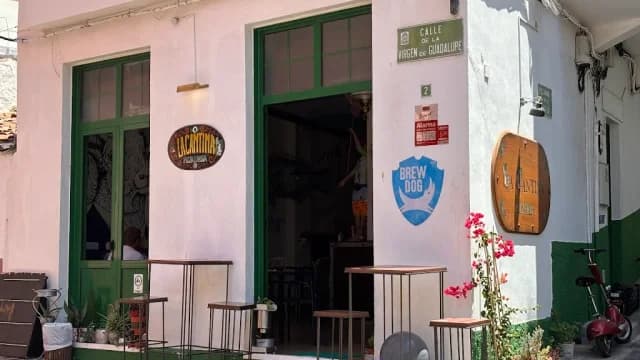 La Cantina